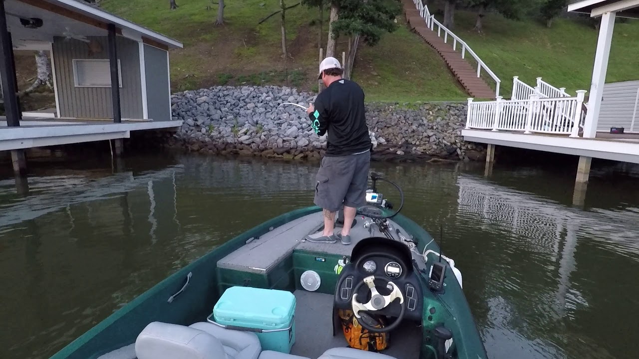 chatterbait catfish smith mountain lake Va YouTube