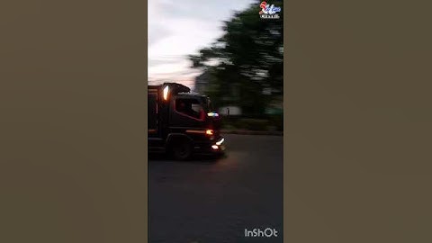 Fuso Medium Truck #shorts #truck #bus #bismania #keretaapi #xalamchennil