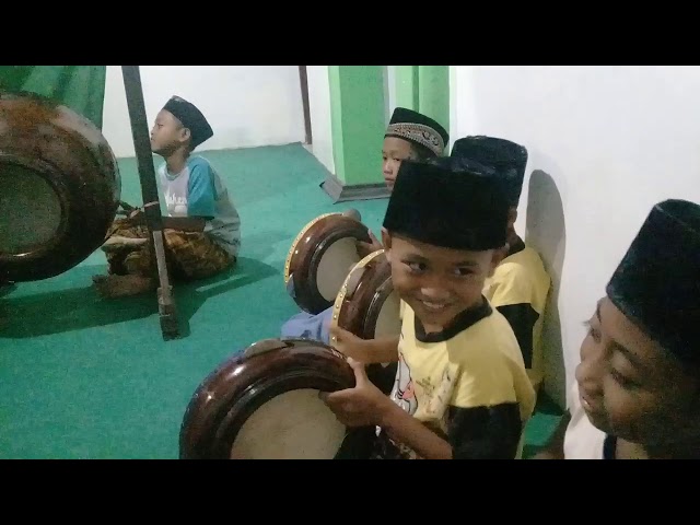 Ahmad Ya Nurol Huda - Rebana Darussalam Junior class=