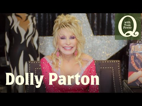 Dolly Parton on entering her “Rockstar” era