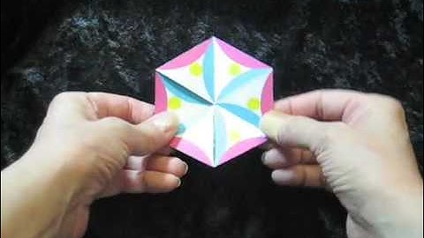 Trihexaflexagon