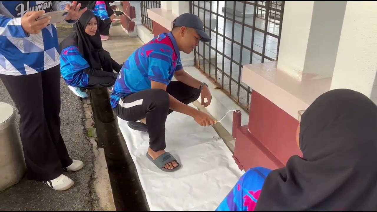 CCM3011 SANTUNI KOMUNITI (MENTOR DR.ROSLINA)