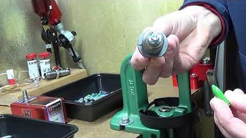 Using the NOE Gas Check Seating Die