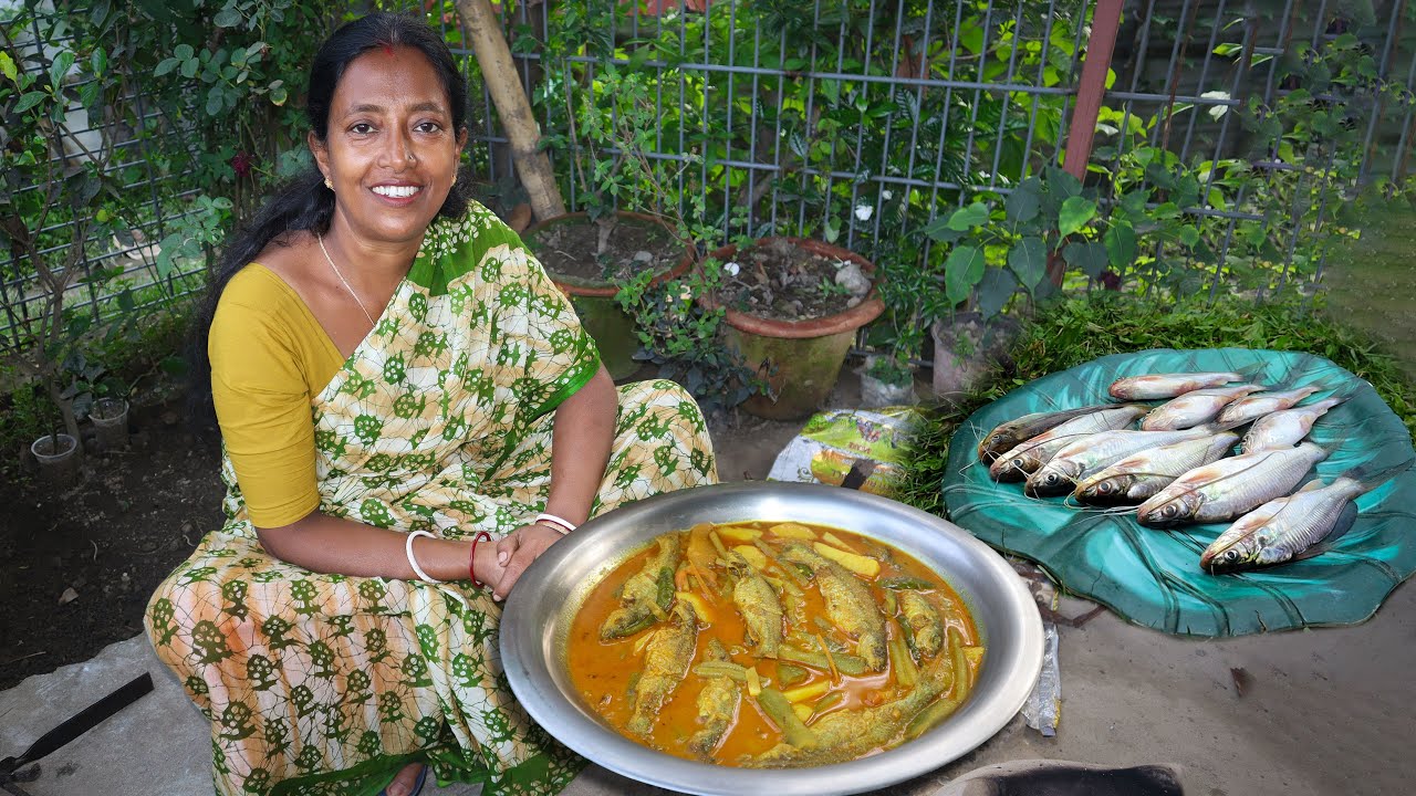 ঝিঙা আলু দিয়ে রান্না করলাম বড় সাইজের টেংরা মাছ | Tengra fish curry recipe