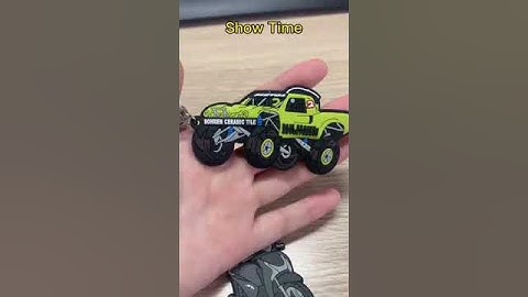 Popular Key Chain Wholesale Custom 3D Logo Luxury PVC Rubber Mini Car Keychains  Sue  0802