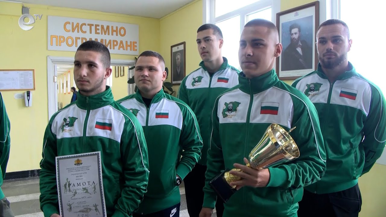 Футболистите на ПГДС в Хасково записаха имената си в историята на ...