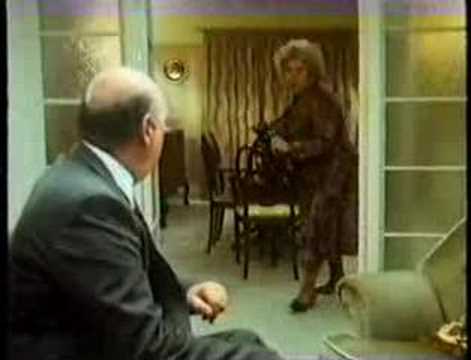 BT 'One of his turns' (Maureen lipman) - 1991 UK A...