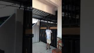 PINTU GARASI .MINIMALIS