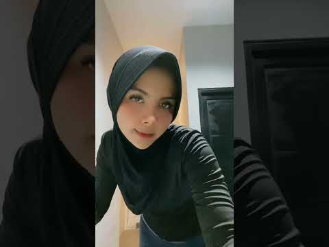 jilbab legging mbak rara mantap bodinya