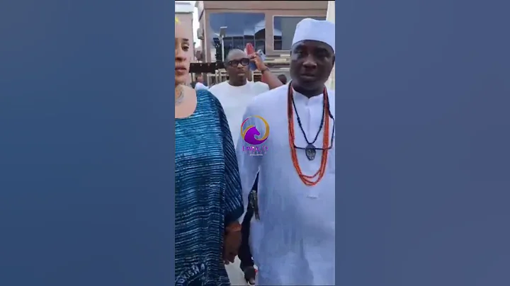 Sweet love between Wasiu Ayinde and wife, Olori Emmanuella Wasiu Ayinde