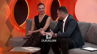 Iluzionisti Ilir Ferizi E Hipnotizon Në Studio Moderatoren Me Anë Të Një Triki Me Letra