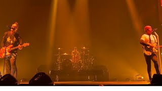 Blink 182: Happy Holidays, You Bastard [Live 4K] - Reunion tour (Chicago, Illinois - May 6, 2023)