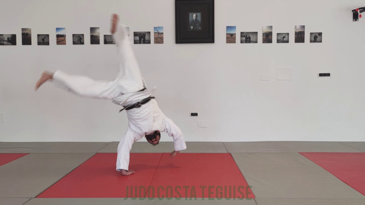 Entrenamiento de Judo. Edad escolar y principiantes.