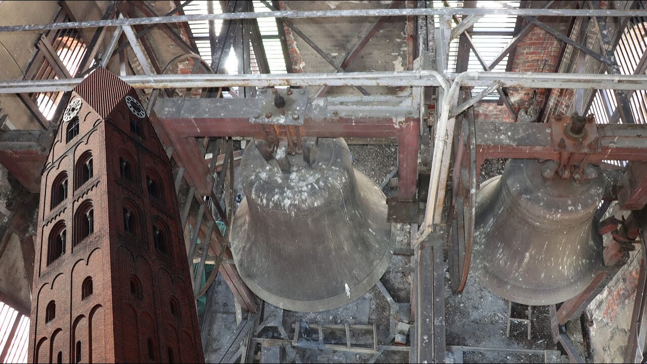 Ostrów Wielkopolski - Dzwony konkatedry pw. św. Stanisława Biskupa i Męczennika