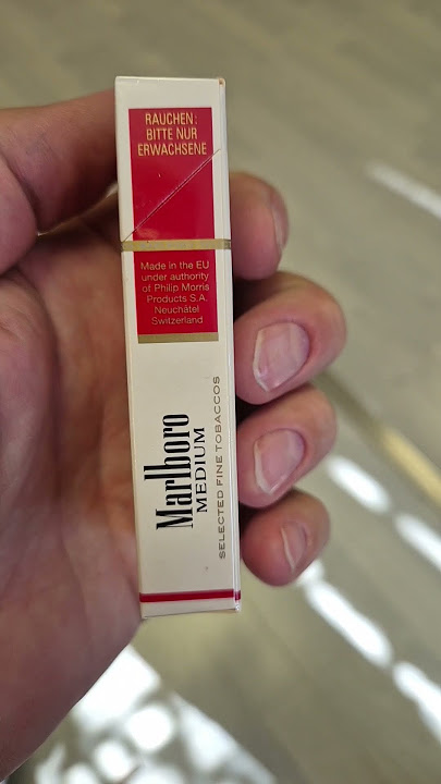 Download lagu Marlboro MEDIUM 10 cigarettes from germany (collectibile, vintage)