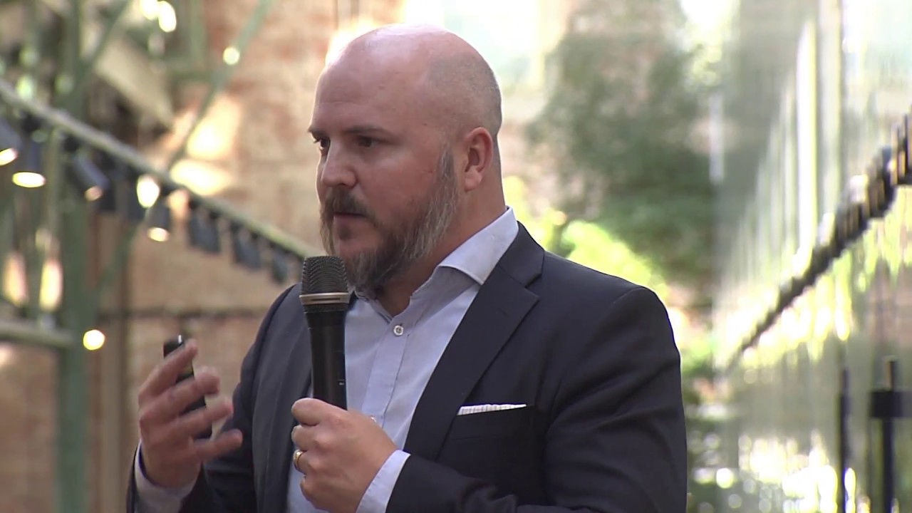 Ett community för optimister och en global moonshot factory - Warp Institute - Mathias Sundin