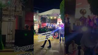 Llegaron muchos grupos a tocar a un funeral en Aguililla michoacan! #mexico #michoacán