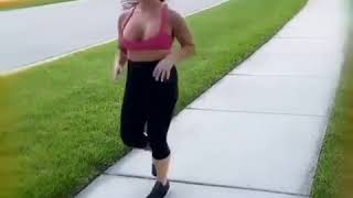 Celebrity Jenni Neidhart 29 Mayo 2020 Instagram Stories hermana natalya wwe Net Worth