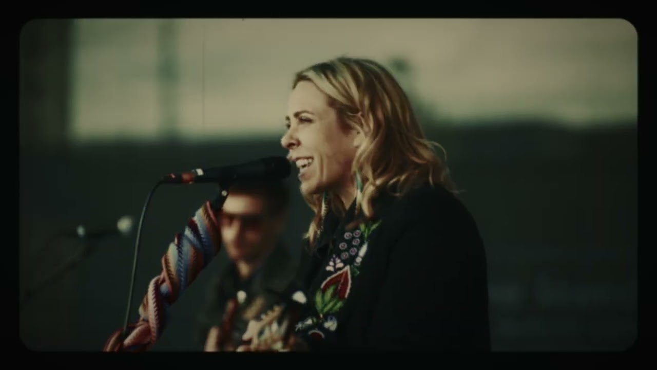 Watch Amanda Rheaume - "Flossie's" vignette on YouTube Watch Amanda Rheaume - "Flossie's" vignette on YouTube