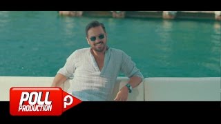 Video thumbnail of "Emre Altuğ - Çıta ( Official Video )"