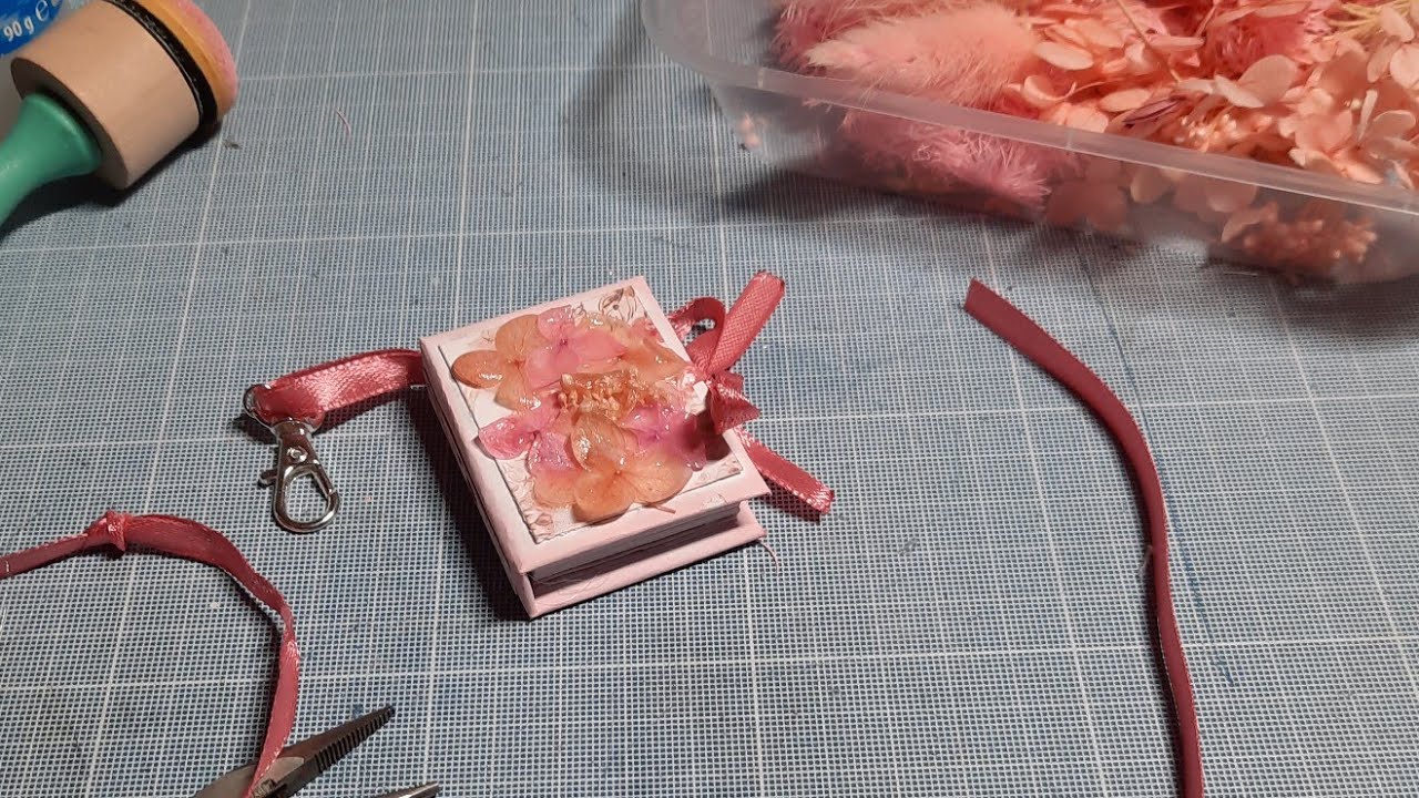 Tuto Mini Livre facile débutante