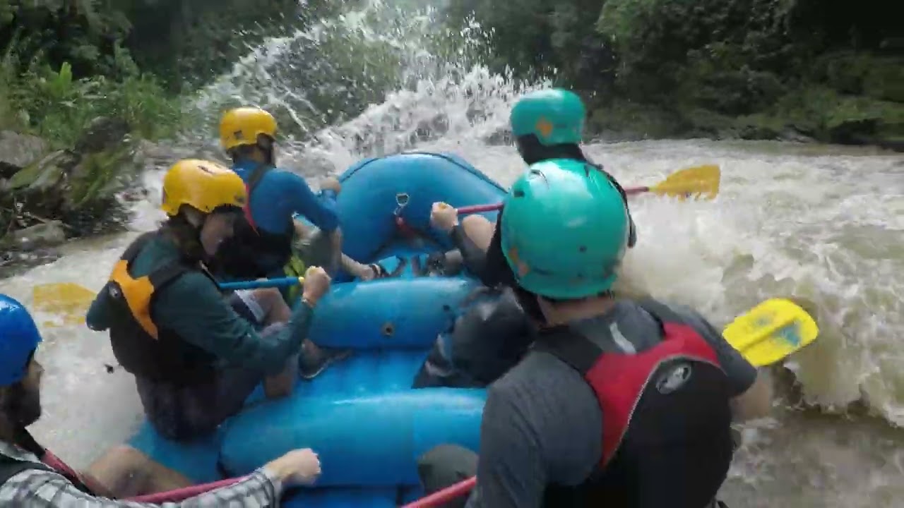 Double Drop, Pacuare River, Costa Rica