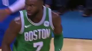 Jaylen Brown throws it down!!!