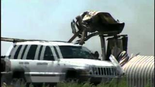 3 killed in Sunday train crash