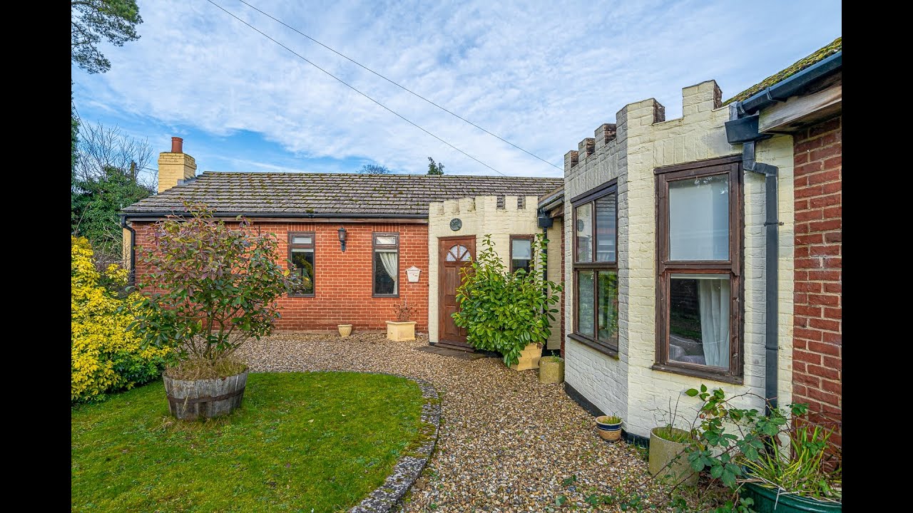 Spacious 5 bed bungalow for sale in Swaffham, Norfolk with Longsons Estate Agents. YouTube