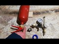 Углекислый газ для ИО из огнетушителя.