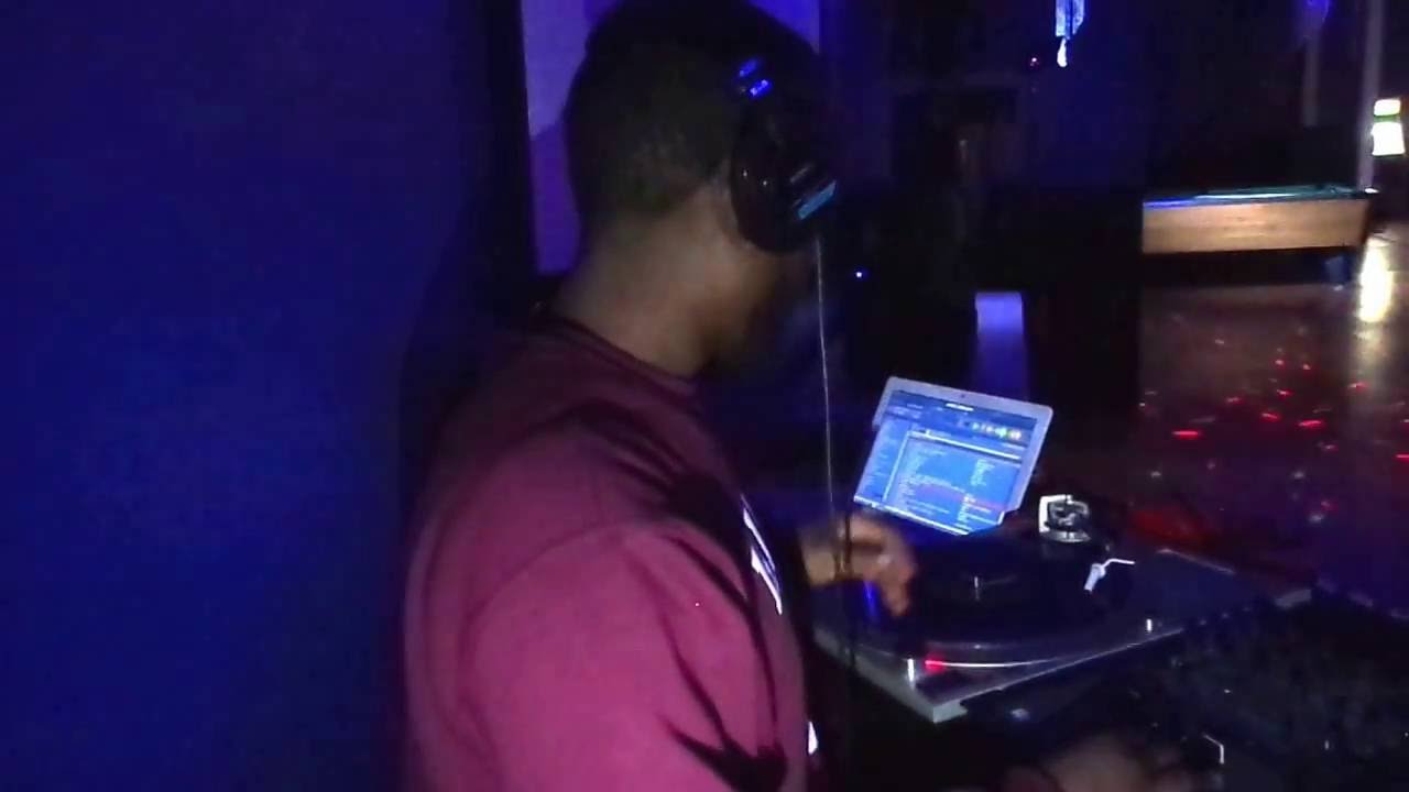 PT2 @DJ_TRUSTORY RUNS @JERICOENT FT 