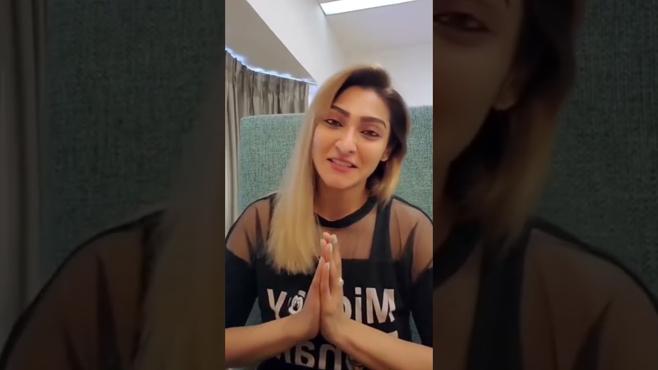 Biggboss Akshara asking for vote 