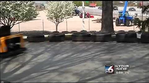 Teens learn about texting and driving dangers