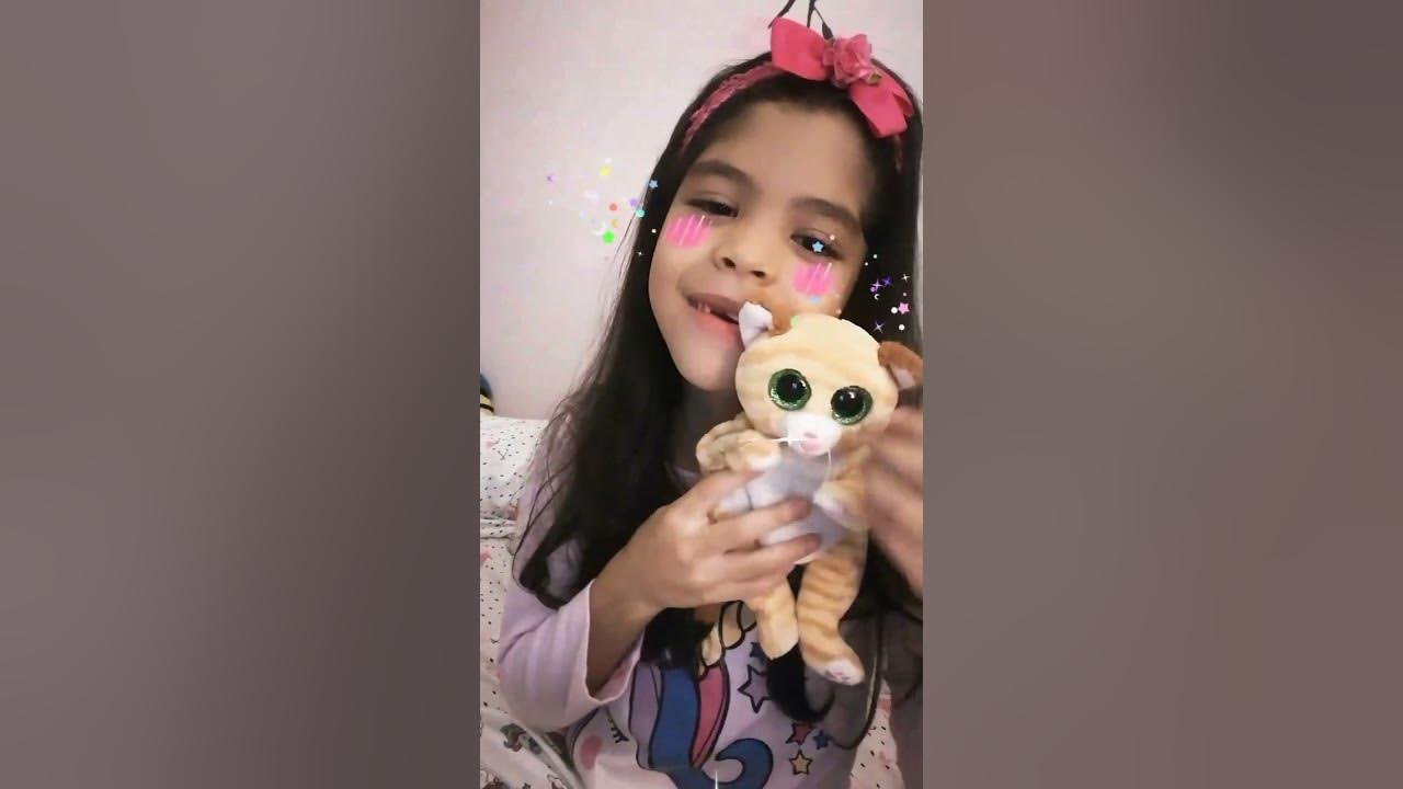 My princess Isabella Sofía wishes you sweet dreams 🤗 - YouTube