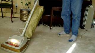 Eureka E2073 upright vacuum 