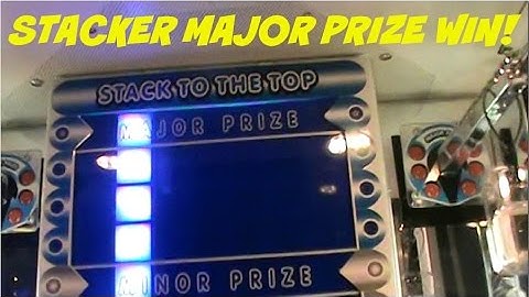 Winning a MAJOR PRIZE on the Stacker Arcade Game - Ipod Shuffle Win #2!