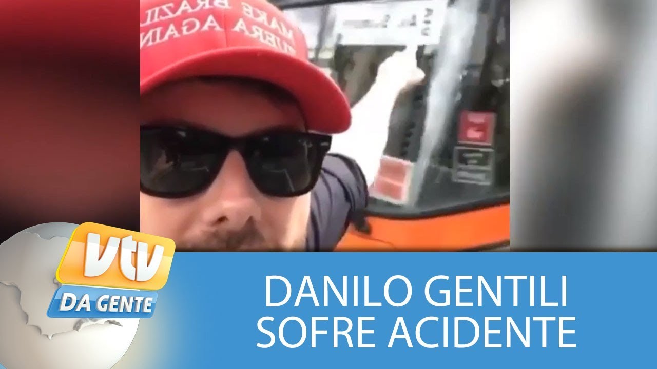 Góes conta para o Danilo Gentili de onde surgiu giria do BASEBALL BAT