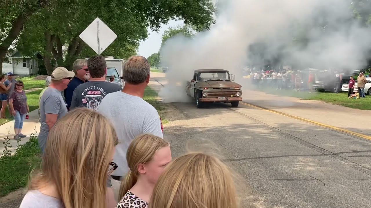 Langford, SD Car Show Burnouts!! YouTube