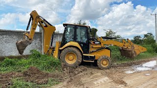 Cat 426f2 backhoe loader​ working , Caterpillar CAT