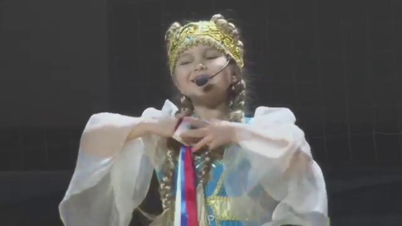 У моей России длинные косички