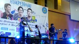 Download Lagu Payung Teduh - Malam (live) MP3 Download Lagu Payung Teduh - Malam (live) MP3