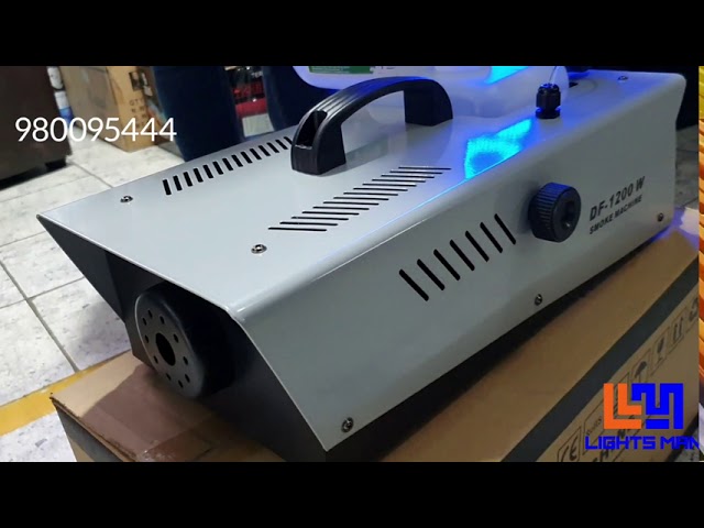 MAQUINA DE HUMO 1200W CON CONTROL INHALAMBRICO