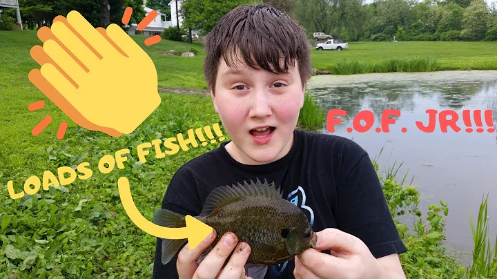 Catching BIG BLUEGILLS!!!(EPI...  AMOUNT OF FISH!!!)