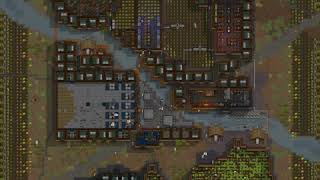 small - 100x100 RimWorld colony with 125 colonists https://rimworld.gallery