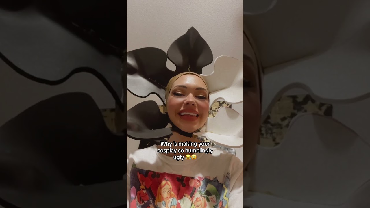 Help I look like an Egg 😂🥹🍳 #cosplay #cosplayer #strangerthings #demogorgon #cosplaygirl #artist