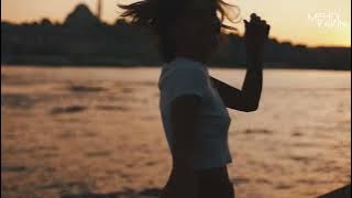 Mehdi Yakin - Golden Hour