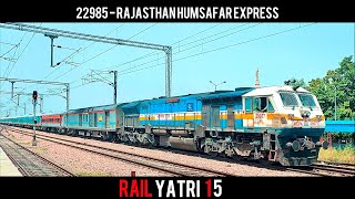 22985 - Rajasthan Humsafar Express luxury train with WDP4 k sath chlne wale train DELHI TO UDAIPUR