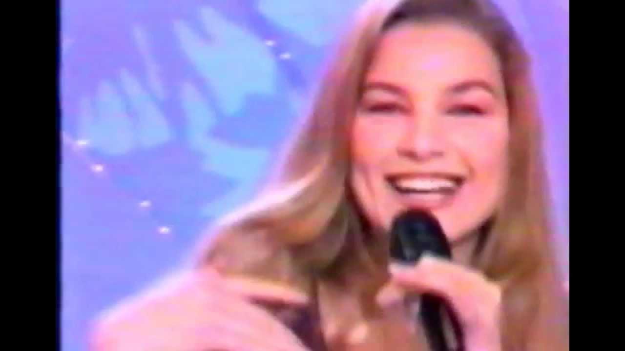 Elli Medeiros - A Bailar Calypso ll