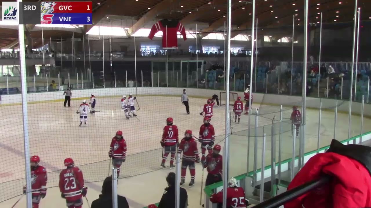 BCEHL: U15 GV Canadians goalie Liam Leslie makes a big save vs. NE Chiefs - March 5, 2023