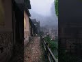 ما أجمل نزول المطر